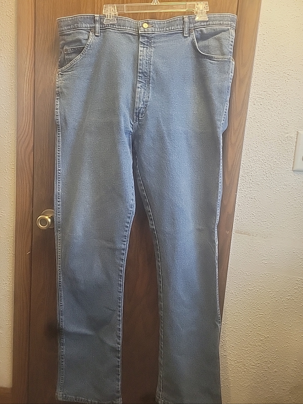 Straight Light Wash Blue Men's Jeans - Classic Everyday Fit